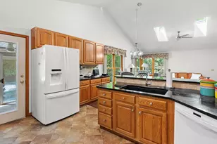 2919 Hunters Pl, Kalamazoo, MI 49048 - Photo 17