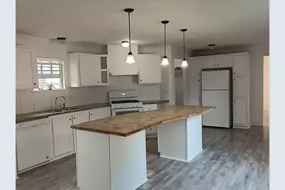 411 S Grover Avenue, Alma, MI 48801 - Photo 13