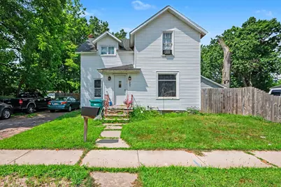 304 Fifth Avenue, Three Rivers, MI 49093 - Photo 1