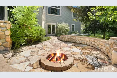 2219 NE Sawmill Drive NE, Rockford, MI 49341 - Photo 43
