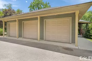 2219 NE Sawmill Dr NE, Rockford, MI 49341 - Photo 47