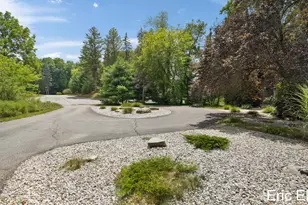 2219 Sawmill Dr NE, Rockford, MI 49341 - Photo 61