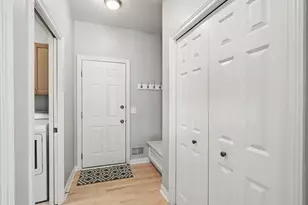 8203 Barony Point, Mattawan, MI 49071 - Photo 19