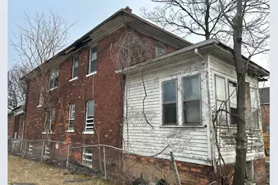 301 Elmhurst Street, Highland Park, MI 48203 - Photo 3