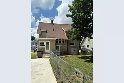 1021 Carl Breeding Way, Jackson, MI 49203 - Photo 5