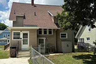1021 Carl Breeding Wy, Jackson, MI 49203 - Photo 5