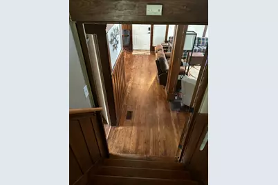 1021 Carl Breeding Way, Jackson, MI 49203 - Photo 23