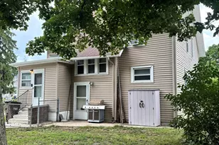 1021 Carl Breeding Wy, Jackson, MI 49203 - Photo 5