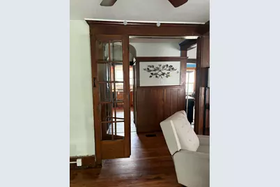 1021 Carl Breeding Way, Jackson, MI 49203 - Photo 9