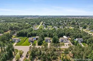 5951 S Sheridan Dr, Muskegon, MI 49444 - Photo 43