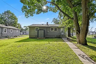 1166 Hurd Ave, Benton Harbor, MI 49022 - Photo 21