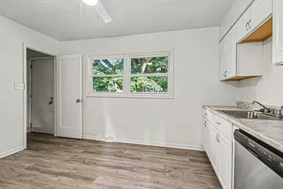 1166 Hurd Avenue, Benton Harbor, MI 49022 - Photo 9