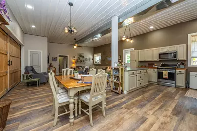 157 W Saint Joseph Street, Coloma, MI 49038 - Photo 13