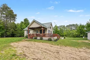 253 S Pine Tree Ln, Beulah, MI 49617 - Photo 29