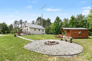 253 S Pine Tree Ln, Beulah, MI 49617 - Photo 5