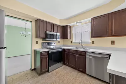 15661 Cumberland Street, Riverview, MI 48193 - Photo 11
