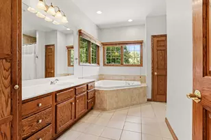 7165 Trappers Ridge, Battle Creek, MI 49014 - Photo 15