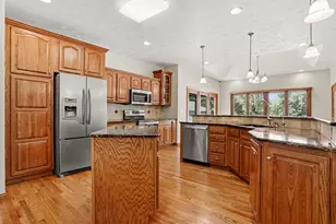 7165 Trappers Ridge, Battle Creek, MI 49014 - Photo 3