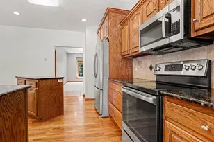 7165 Trappers Ridge, Battle Creek, MI 49014 - Photo 5