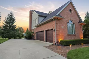 48240 Gladstone Rd, Canton, MI 48188 - Photo 3