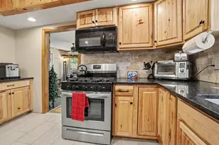1615 Havenga St, Muskegon, MI 49445 - Photo 13