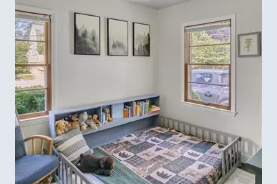 2320 Diamond Avenue NE, Grand Rapids, MI 49505 - Photo 13