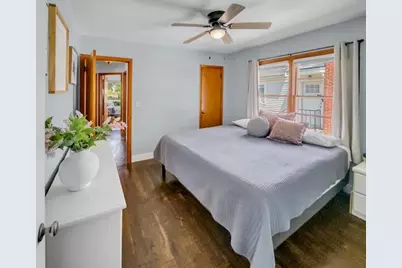 2320 Diamond Avenue NE, Grand Rapids, MI 49505 - Photo 9