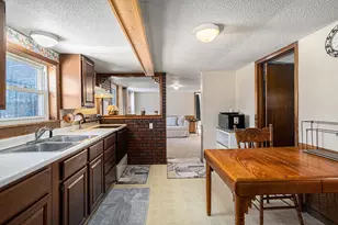 19647 L Dr N, Marshall, MI 49068 - Photo 11