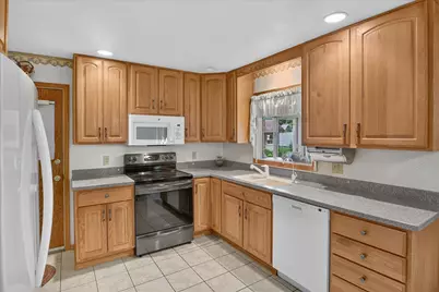 26384 Sweetbriar Street, Edwardsburg, MI 49112 - Photo 17