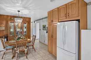 26384 Sweetbriar St, Edwardsburg, MI 49112 - Photo 15