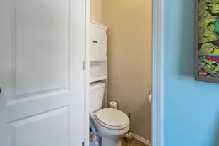 20089 W Lake Montcalm Rd, Howard City, MI 49329 - Photo 9