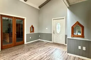 68404 Dailey Rd, Edwardsburg, MI 49112 - Photo 9