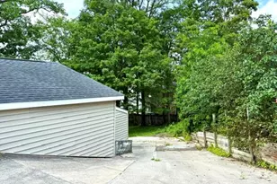 68404 Dailey Rd, Edwardsburg, MI 49112 - Photo 7