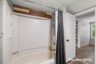 6309 Henry St, Muskegon, MI 49441 - Photo 7