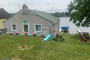 6109 Cole Dr, Osseo, MI 49266 - Photo 11