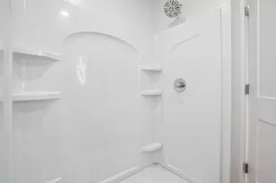 1137 Elm St, Wyandotte, MI 48192 - Photo 33