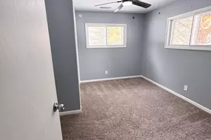 46860 Sycamore Dr, Bangor, MI 49013 - Photo 11