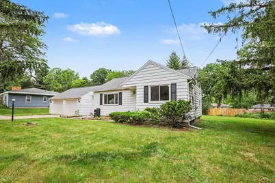 665 4 Mile Road NW, Comstock Park, MI 49321 - Photo 5