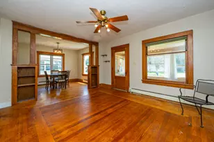135 W St Joseph St, Coloma, MI 49038 - Photo 9