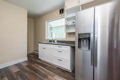 135 W St Joseph Street, Coloma, MI 49038 - Photo 13