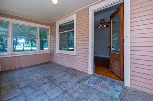135 W St Joseph St, Coloma, MI 49038 - Photo 7