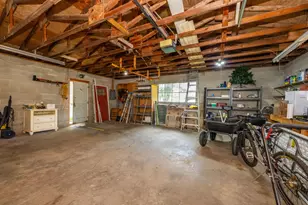 135 W St Joseph St, Coloma, MI 49038 - Photo 31