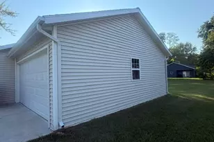 269 W Brooks St, Newaygo, MI 49337 - Photo 23