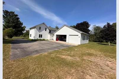 5372 W 8th, Fremont, MI 49412 - Photo 5
