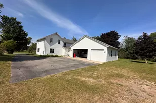 5372 W 8th, Fremont, MI 49412 - Photo 5