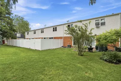 45197 Kensington Street, Utica, MI 48317 - Photo 63