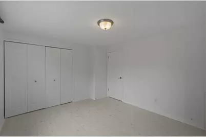 45197 Kensington Street, Utica, MI 48317 - Photo 15