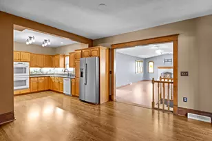 1757 4th St NW, Grand Rapids, MI 49504 - Photo 11