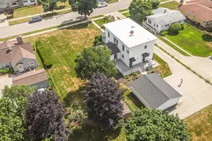 1757 4th St NW, Grand Rapids, MI 49504 - Photo 33