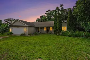 46664 Co Rd 374, Paw Paw, MI 49079 - Photo 1